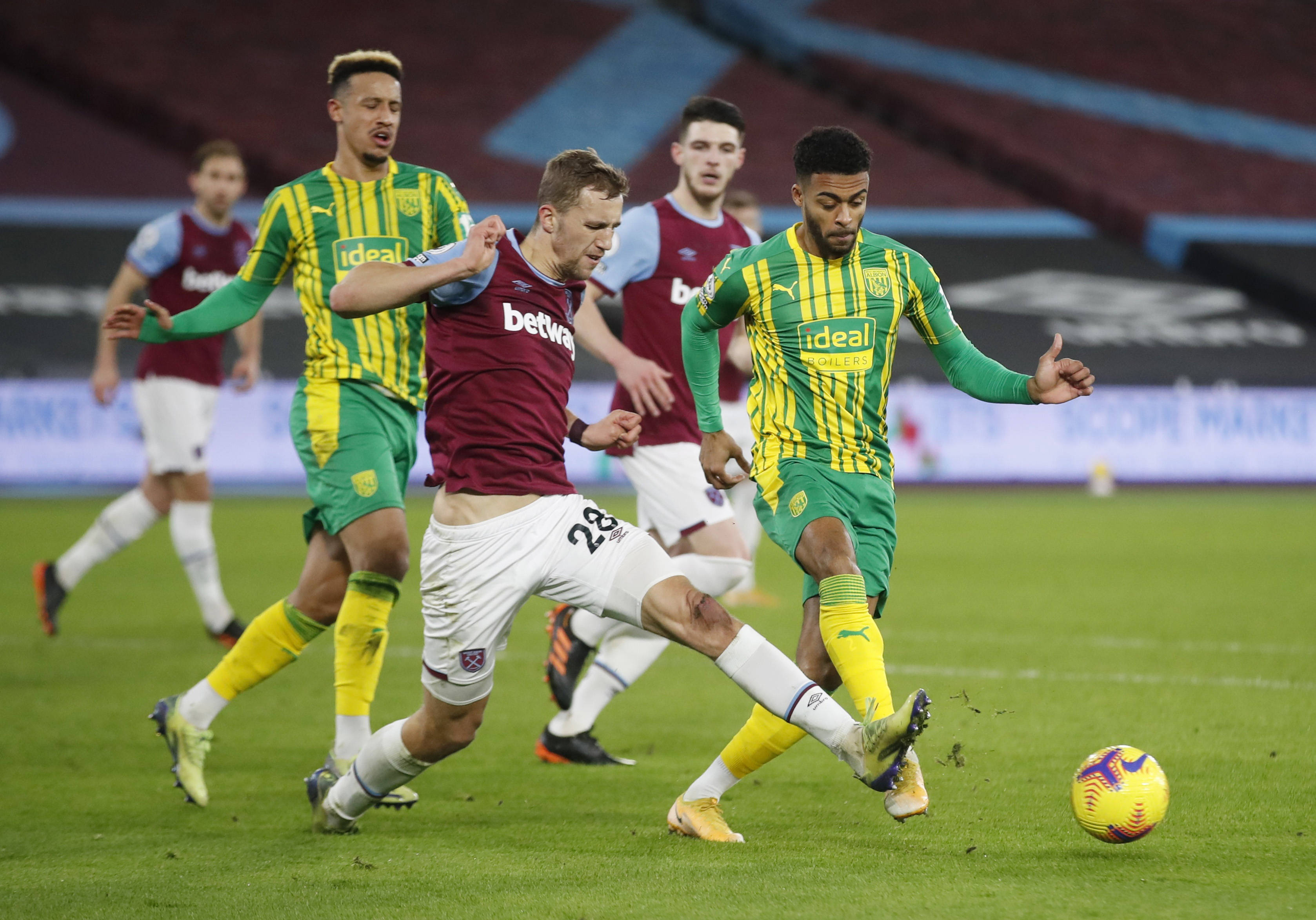 裂而经历漫 裂而经历漫