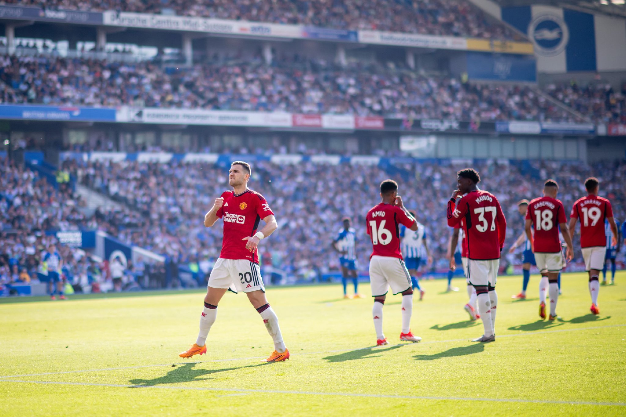 场上指挥官 场上指挥官